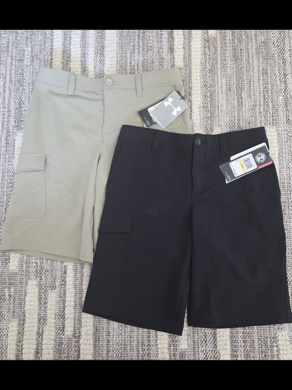 Under Armour Cargo Stretch Shorts - Black & Khaki